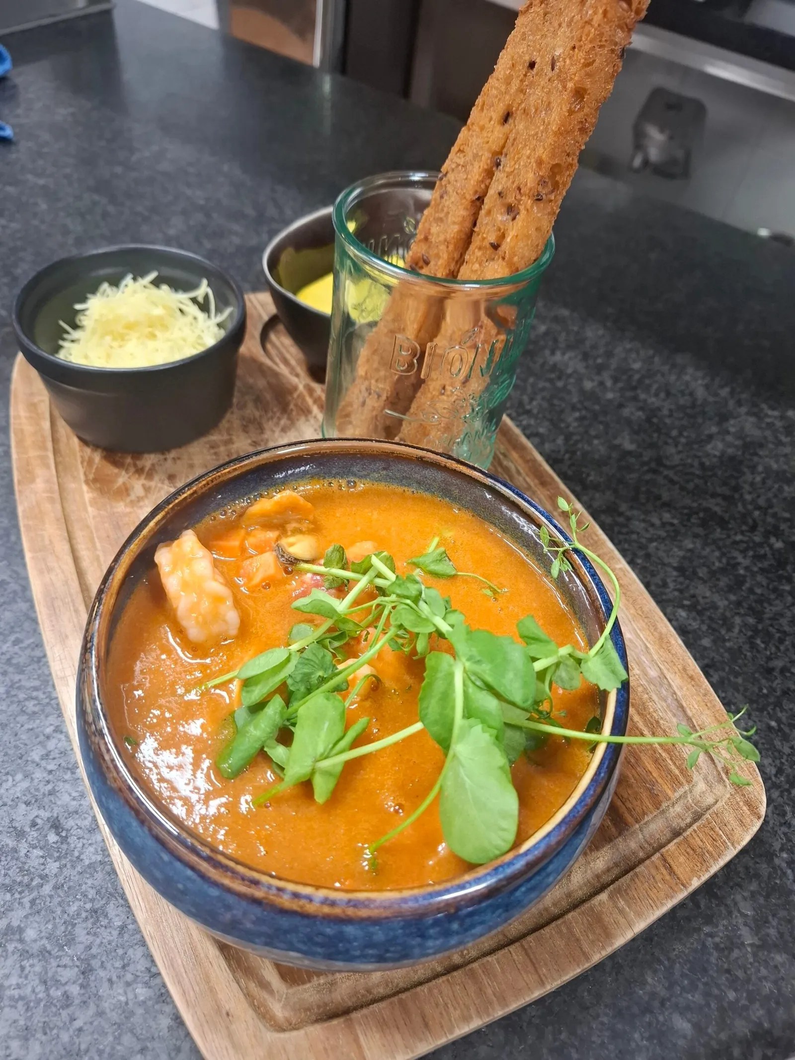 Plat et présentation traiteur par Valdi — photo 38