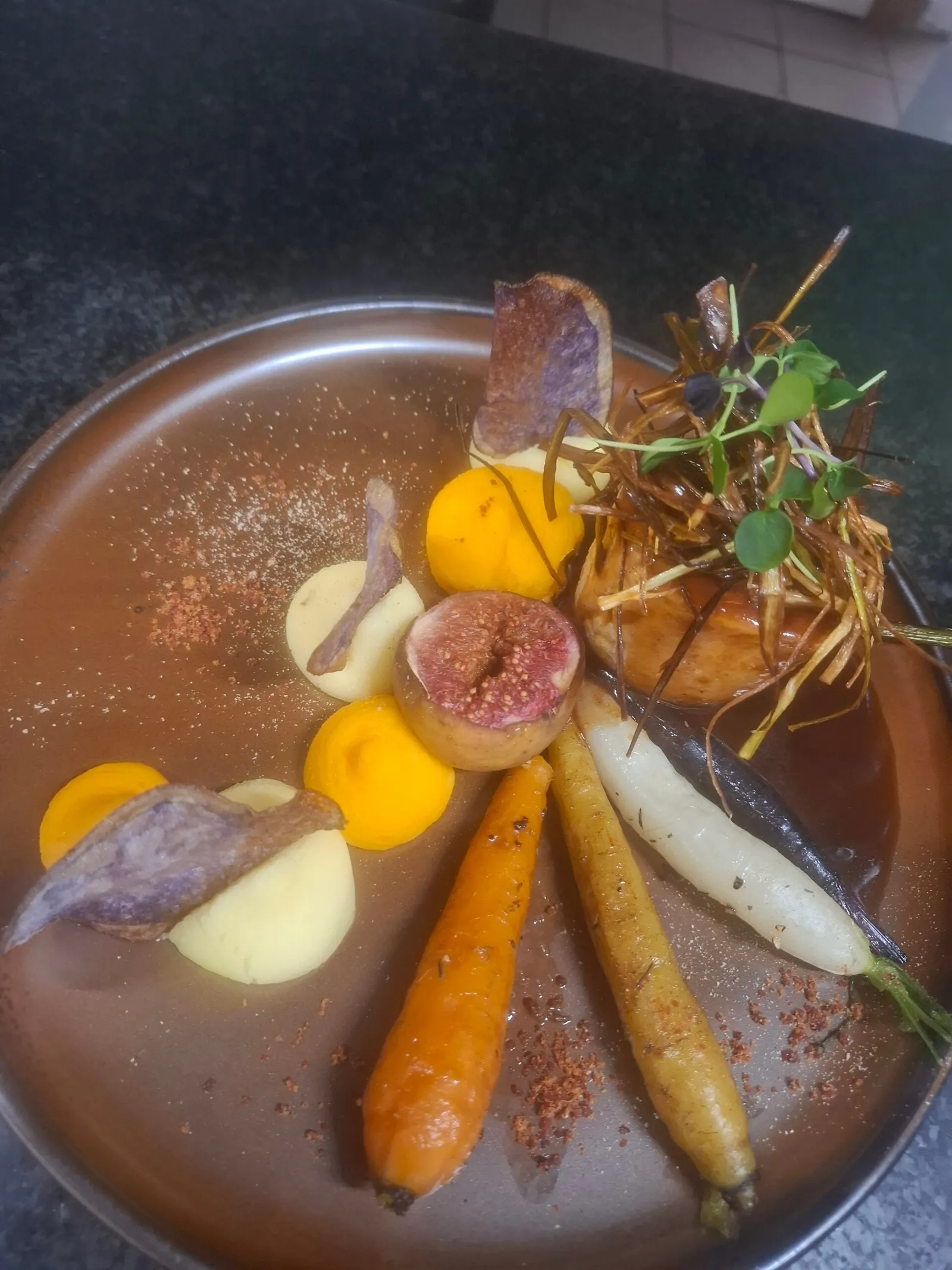 Plat et présentation traiteur par Valdi — photo 39