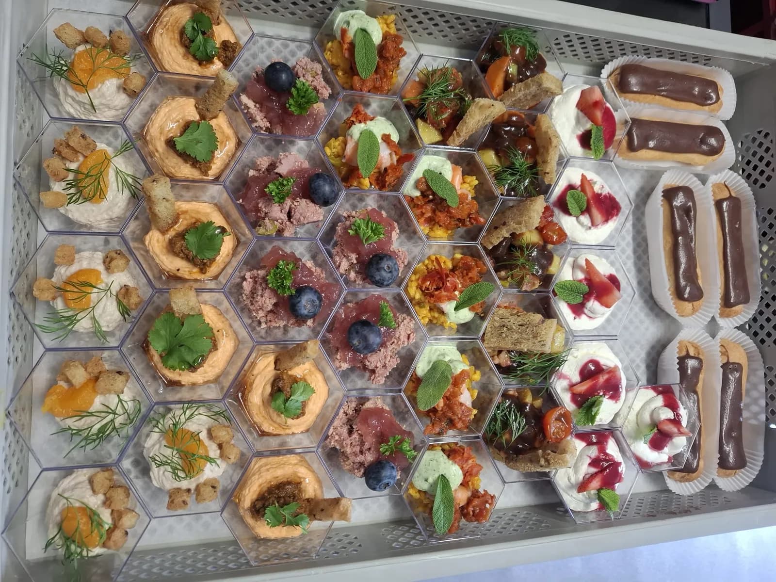 Plat et présentation traiteur par Valdi — photo 62